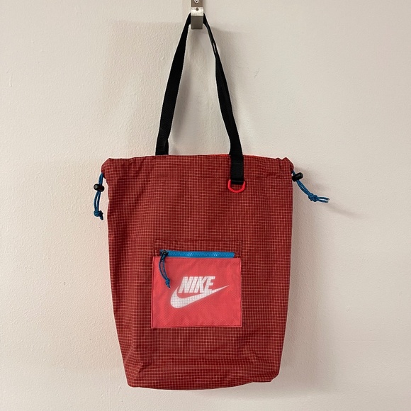 Nike Handbags - Nike Heritage Red Orange Blue Grid Pattern Drawstring Sports Tote Gym Bag Purse